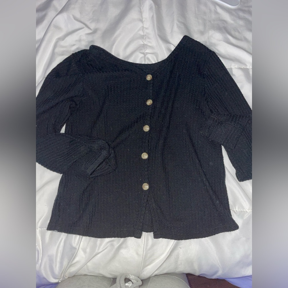 A sweater type top